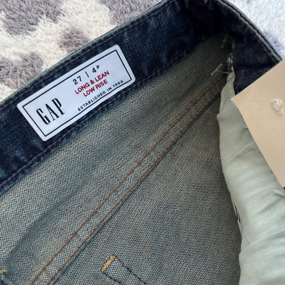 NWT Gap Low Rise Long & Lean Jeans Size 27 / 4 - Picture 4 of 8